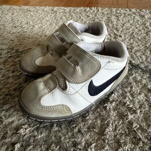 Nike Kids White and Gray Sneakers